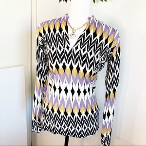 Red Women’s Pullover V-Neck Sweater! SM